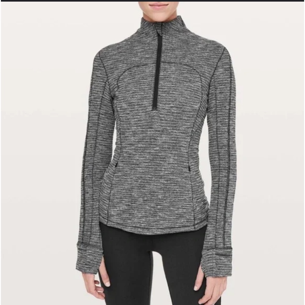 Lululemon Run Briskly Half Zip Long Sleeve T Shirt in Coco Pique Black White